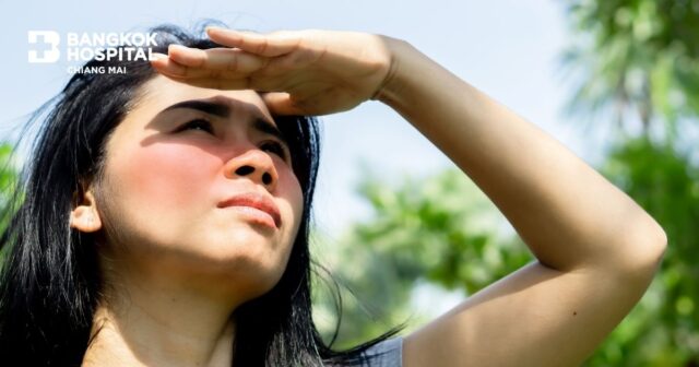 แสงแดด กับ มลภาวะ ทำร้ายผิวมากกว่าที่คิด Image