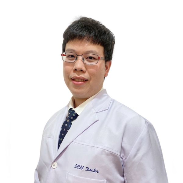 นพ. ปรัชญ์ ฉั่วริยะกุล