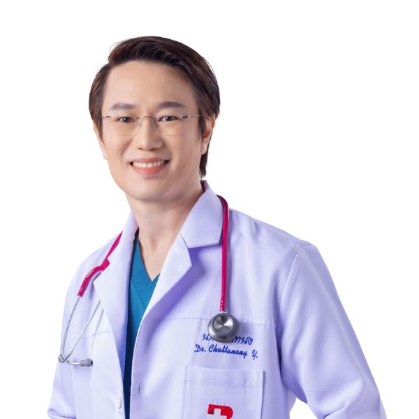 นพ. ชาติทนง ยอดวุฒิ