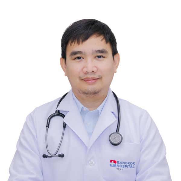 นพ. นรารัตน์ จันทรบุตร